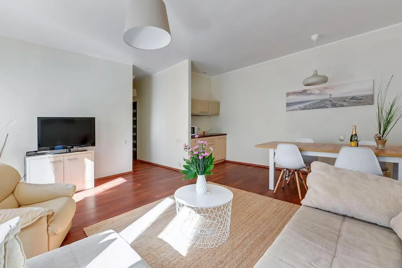Nautilius Apartments - 50M To The Beach Gdaňsk